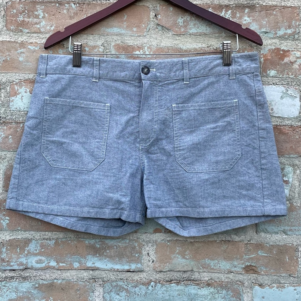 A.P.C. Roma Short Light Blue Cotton Chambray Denim Patch Pocket Mid Rise Retro